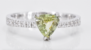 Ring - GIA Alexandrite 1.21 Ct. - Diamonds