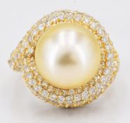 Ring - 3.28 Ct Diamonds - South Sea Pearl 12.80 mm