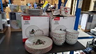 (R2J) Kitchen. 24 Piece Disney Porcelain Mickey Dinner Set