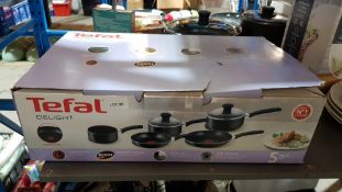 (R2L) Kitchen. 1 X Tefal Delight 5 Piece Pan Set (New)
