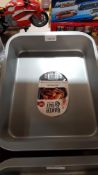 (R3K) Kitchen. 11 X Baker & Salt 36cm Roasting Tray. RRP £9 Each (New)