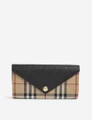Burberry Wallet/ Card Holder