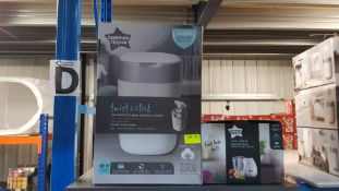 (R11C) Baby. 2 Items. 1 X Tommee Tippee Twist & Click Advanced Nappy Disposal System. & 1 X Tom