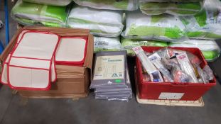 (R4K) Household. A Quantity Of Fabric Storage Pouches , 4 X Best Home Decor Curtain Drapes Grey.