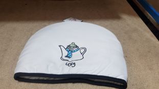 (R9H) Kitchen. Approx. 24 X Skimmer Ladle & 24 X Doodle Tea Cozy (New)