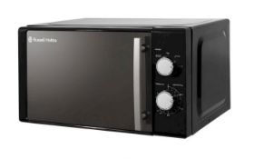 (R6D) Kitchen. 1 X Russell Hobbs Compact Black Manual Microwave 800W 20L (Clean, Appears New)