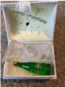 12 x congratulation music box with champagne bottle and glass