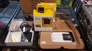 (R15) Tech / Car. X DS150E Car & Truck OBD Reader With Bluetooth Connectivity, Leads & Installatio