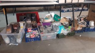 (R15) Household. Contents Of Floor. Mixed Items To Include Drinking Glasses, Candles To Include Yan