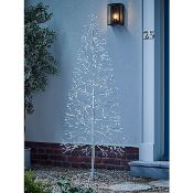 (R15B) Lighting. 2 Items. 1 X Floor Standing White LED Tree & 1 X Wicker Heart Lamp (May Have Undel