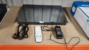 (R13B) 1 X Bathstore Proofvision 19” Bathroom & Outdoor Mirrored TV With Power Lead & Remote. (4440