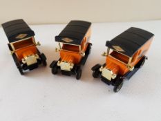 Lledo Promotional Jacobs Vans (Boxed) 1988