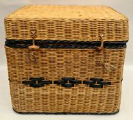 Vintage Jeff Banks Ports of Call Picnic Basket     Vintage Jeff Banks Ports of Call Picnic Basket.
