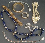 Vintage Parcel of Costume Jewellery Vintage Parcel of Costume Jewellery.Part of a recent Estate