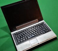 LT033 Laptop TOSHIBA M50
