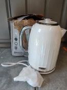 Breville impressions kettle Ð RRP £30 Grade U
