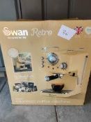 Swan retro espresso coffee machine Ð RRP £99.99 Grade U