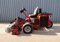 Jacobsen G Plex III Ride On Greens Mower