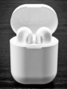 (R13D) Approx. Approx. 30x Red5 He Wireless Earbuds.