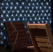 (R15A) Solar Lighting. 14 Items. 6x 105 White LED Solar Net Lights. 4x 100 White LED String Lights.
