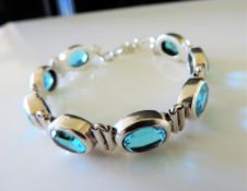 24.5 ct Topaz Bracelet in Sterling Silver