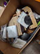 Large assortment of various non electric kitchen items RRP Approx £50 Grade U