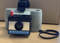 Polaroid Swinger Land Camera