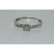 9ct white gold diamond ring