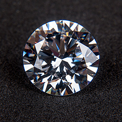 Platinum & Gold Diamond Jewellery I Featuring one 18k White Gold, Single Stone Prong Set Diamond Ring 6.10 Carats