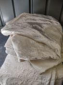 Large throw with matching runners RRP £50 Grade U