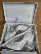 Ladies Silver Stiletto Shoes RRP £40 Grade A