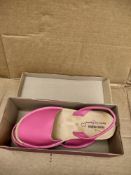 Ladies Sandals Pink RRP £25 Grade A