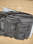 Folding pet carrier RRP £30 Grade U
