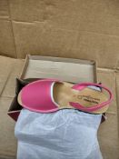 Ladies Sandals Pink RRP £25 Grade A