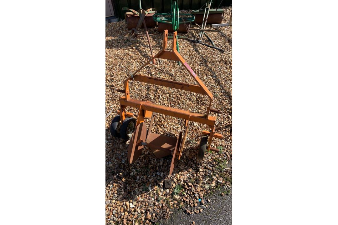 Sisis turf cutter - No Reserve - Image 1 of 3