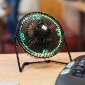 (R2E) 9x Red5 Desktop LED Clockfan (3x No Box). 3x Polaroid Play 3D Pen. 2x Light Up Photo Clip Cha