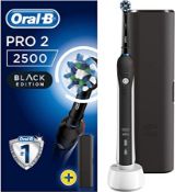 (R9A) 2x Braun Oral B Pro 2 2500N Toothbrush (1x With Travel Case)