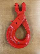 1 X 22mm Grade 8 Clevis Type Self Locking Hook Red Finish Wll 15 Tonne (Yascah22Red)