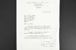DOUGLAS FAIRBANKS Jr Original signature