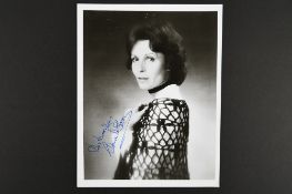 CLARE BLOOM Original signature