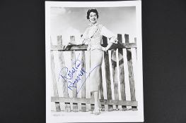 ROSALIND RUSSELL Original signature
