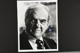 KARL MALDEN Original signature