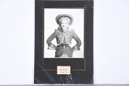 BETTY HUTTON Original signature