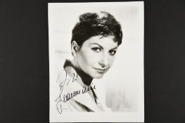 ZIZI JEANMAIRE Original signature