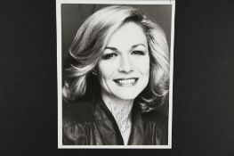 JESSICA SAVITCH Original signature