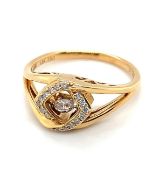 Dancing Diamond Ring, 0.17Ct Diamonds
