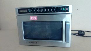 Menumaster Model DEC14E2 Commercial Microwave - Working Customer Return