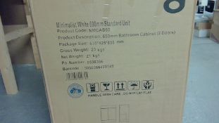 Minimalist White 600 mm Standard Unit Customer Return
