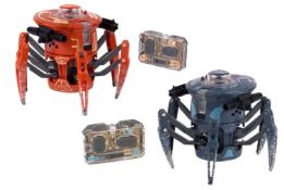 (R2G) 5x Hexbug Items. 2x Battle Ground Spider Twin Pack (1x Appears As New). 3x Spider.