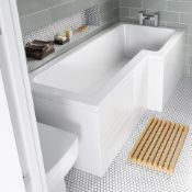 New (U7) 1700x850mm Right Hand L-Shaped Bath. Constructed From High Quality Acrylic Length: 17...